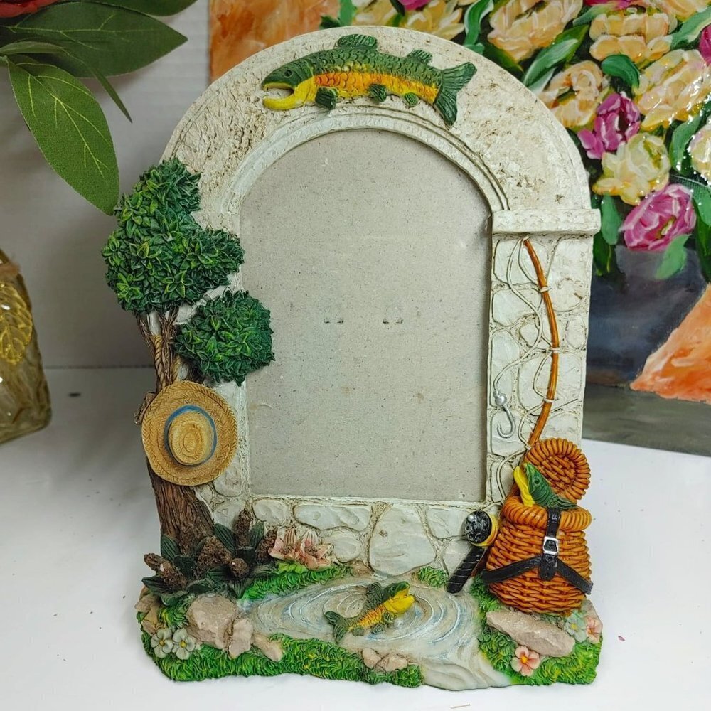 Vintage Fishing Time Picture Frame 3D Spring Summer Resin 4.5 x 3" Fishing Lover